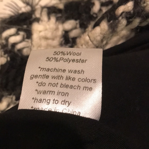 Plaid mini skirt with back fake pocket and zipper - Picture 4 of 6